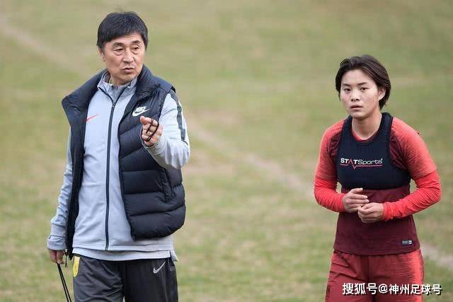 赫塔费主席：拉莫斯在引援考虑中，但非首要目标